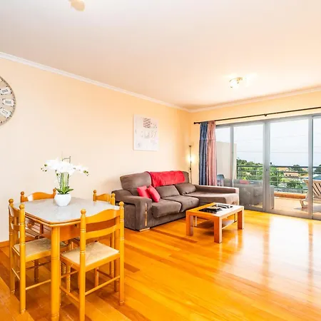 Semesterbostad Sol *